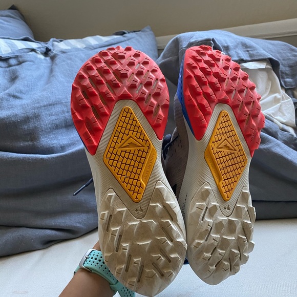 Nike Air Zoom Terra Kiger Trail Running Shoes - Picture 8 of 8